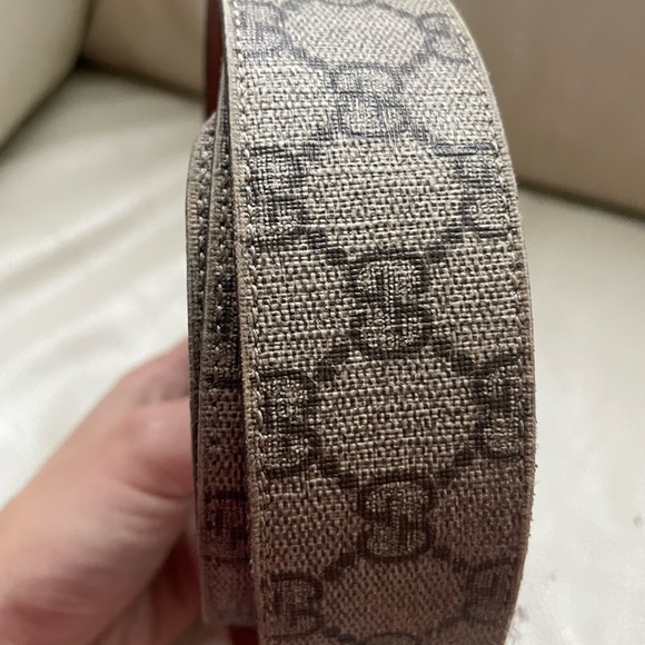 Authentic Gucci GG Belt 90-36 - Picture 5 of 5